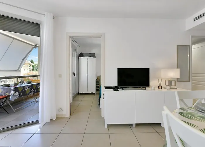 דירה Eden Blue Wilson - Appt Climatise Proche *